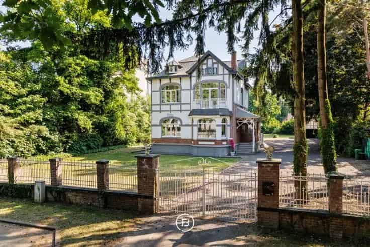 Huis Te Koop