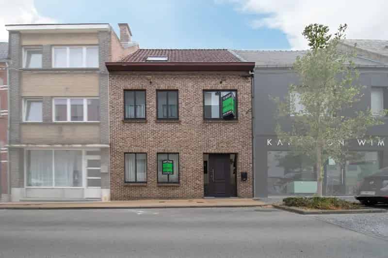 Instapklare centraal gelegen gezinswoning