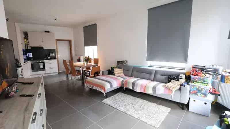 Appartement te koop: 2 slaapkamers, 73m², recent vernieuwd