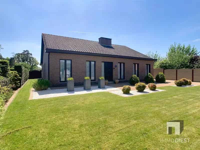 Gelijkvloerse woning 25a 72ca