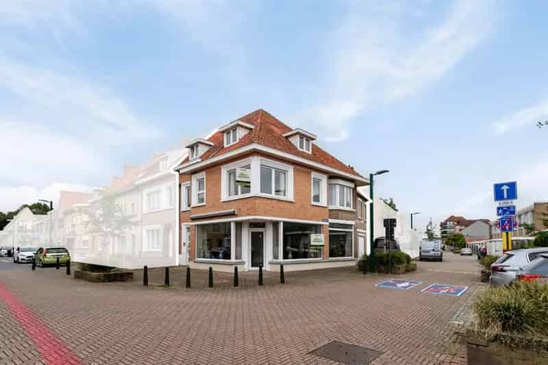 Handelspand te koop De Panne