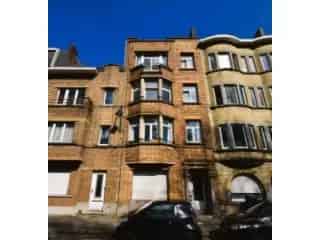 Gelijkvloers te koop - Sint-Jans-Molenbeek VBC64681