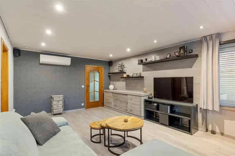 Instapklare woning op gunstige ligging