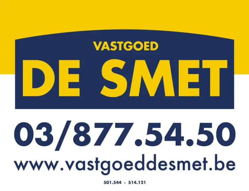 Overdekte autostaanplaats pal in het centrum