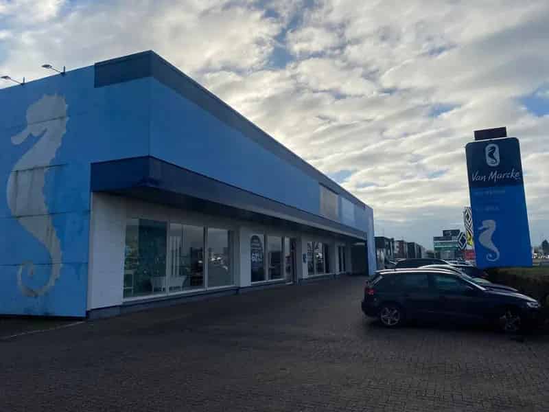 Te Huur: Toonzaal van ca. 2.054 m² op AAA-locatie