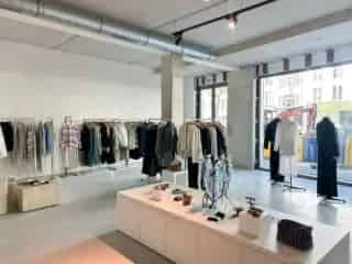 Handelspand te Huur Antwerpen 153m²