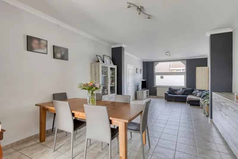 immo DAVID stelt voor: ruime woning met prachtig verzicht