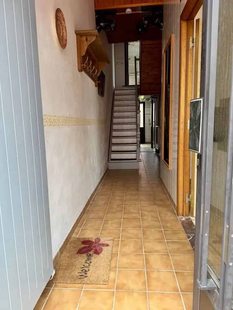 Goed gelegen rijwoning met tuin