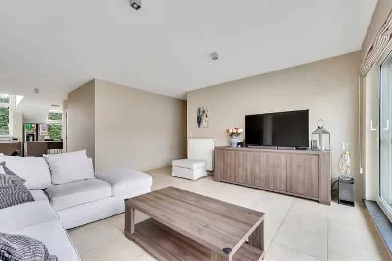 Exclusieve penthouse met groen zicht & zonneterras in hartje Alken
