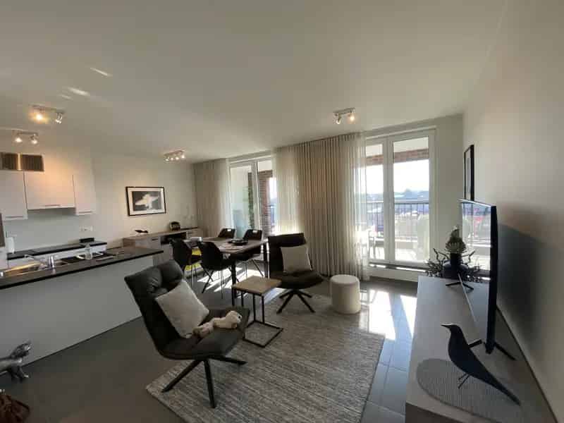 Rustig Gelegen Appartement Met Twee Slaapkamers