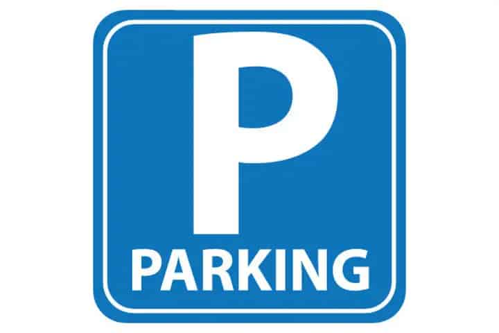 Parking Pléiades