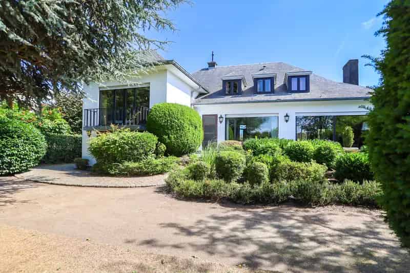 Huis te koop Melsele: Villa met 3 slaapkamers en extra zolderruimte