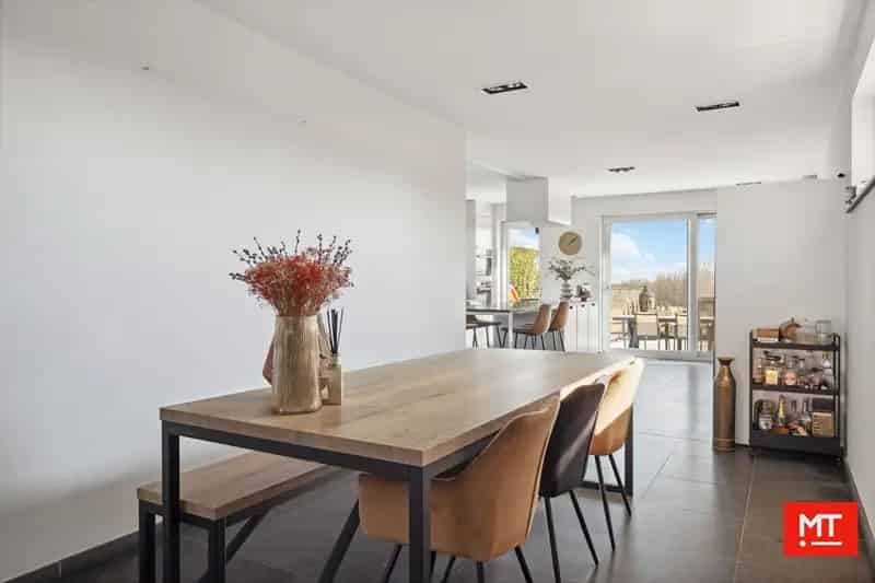 Moderne Villa te Koop in Passendale met Landelijk Uitzicht