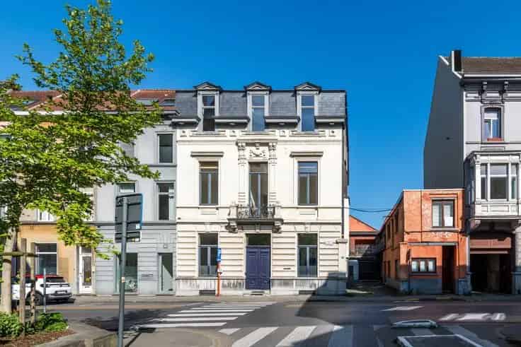 Herenhuis Te Koop