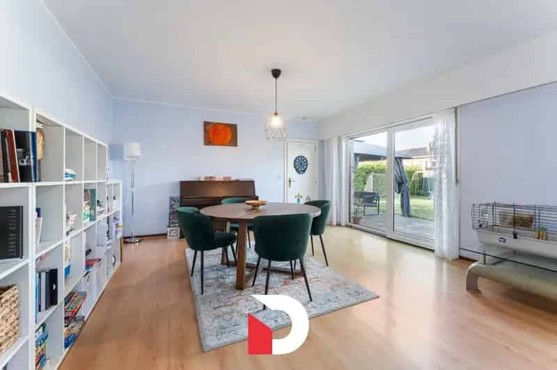 Alleenstaande woning in een rustige buurt te St. Michiels.
