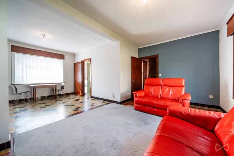 Huis met vier slaapkamers in Pipaix
