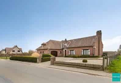 Riante, enorm karaktervolle woning met tuin op TOP-ligging!