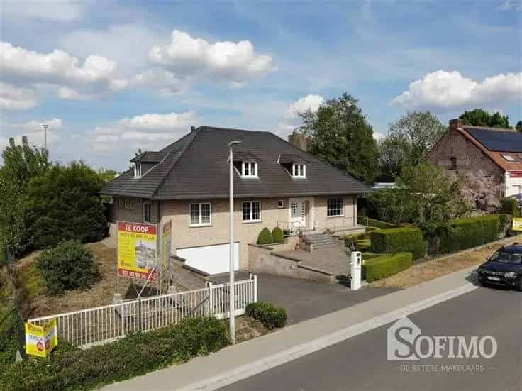 Villa Te Koop: Instapklare Villa 4 slaapkamers 1285m²