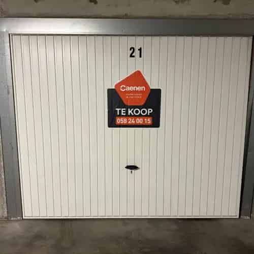 Zeer centraal gelegen garagebox te Nieuwpoort-bad