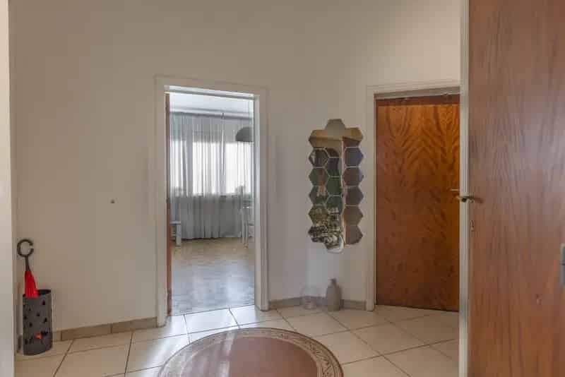 Lichtrijk appartement met 2 slaapkamers te Anderlecht