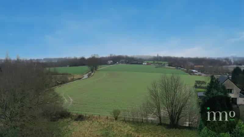 Exclusieve bouwgrond met vergunning te Dilbeek!