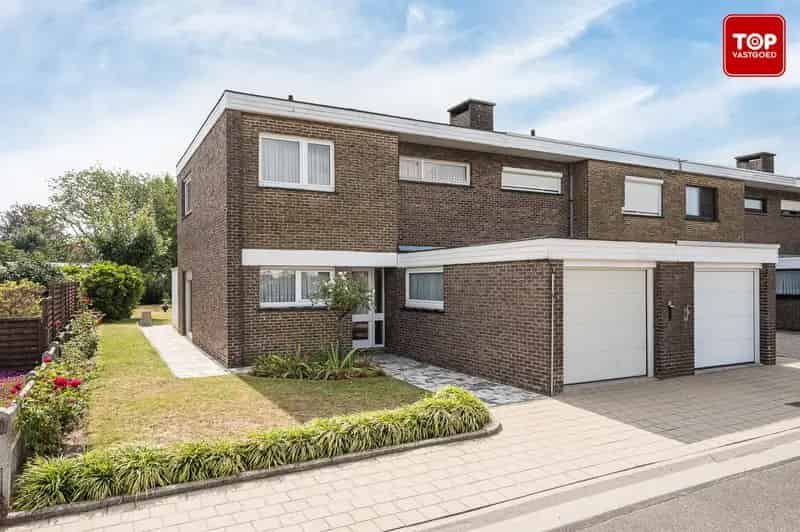 Te renoveren woning met potentieel in rustige buurt