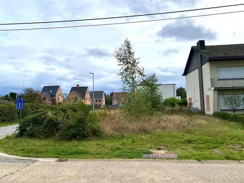 Bouwgrond voor HOB op perceel van 4a68ca