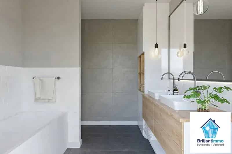 HOB BEN woning met mogelijk 5 slpkmrs en oprit - open zicht