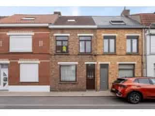 Huis te koop Assebroek - Instapklare woning met 3 slaapkamers