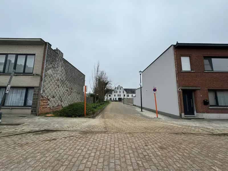 BOUWGROND VOOR EENGEZINSWONING