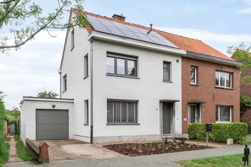 Instapklare HOB met 3 ruime slpks in kindvriendelijke buurt