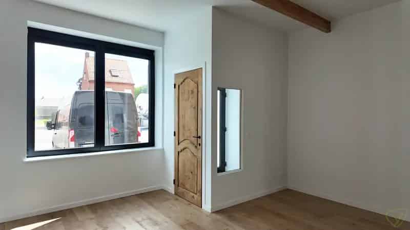 Huis te huur Eeklo: Gerenoveerde woning met 3 slaapkamers