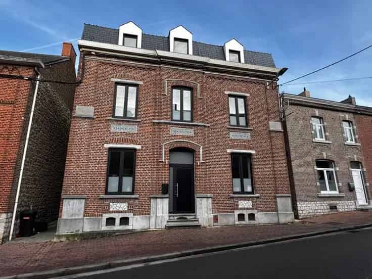 Herenhuis te Koop Seilles Nabij Andenne