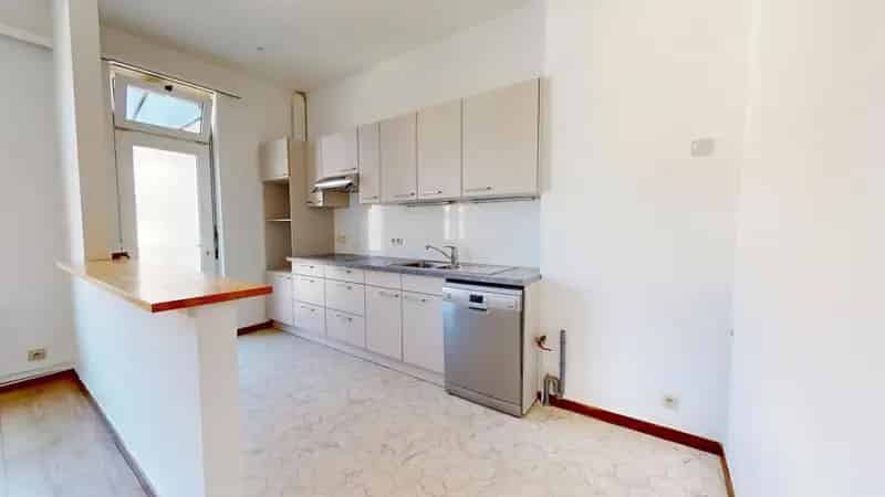 Appartement  te Schaerbeek 