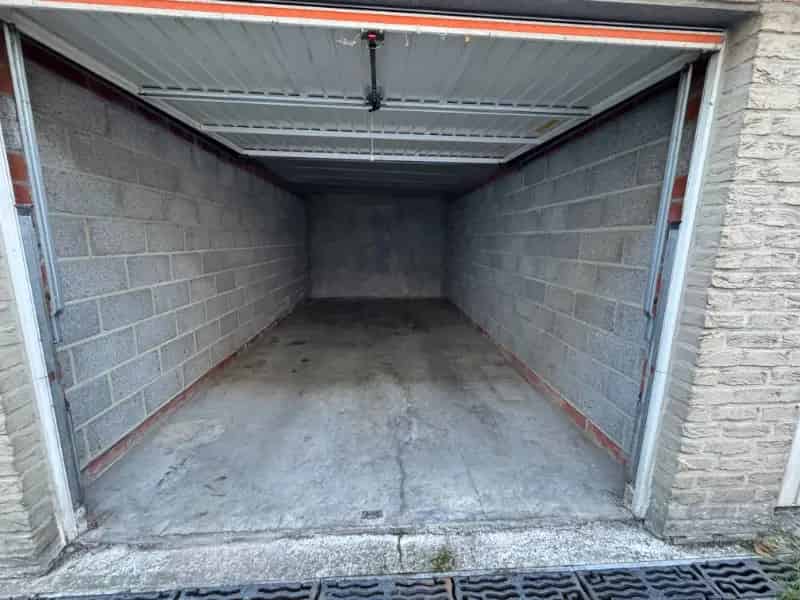 Garage te koop