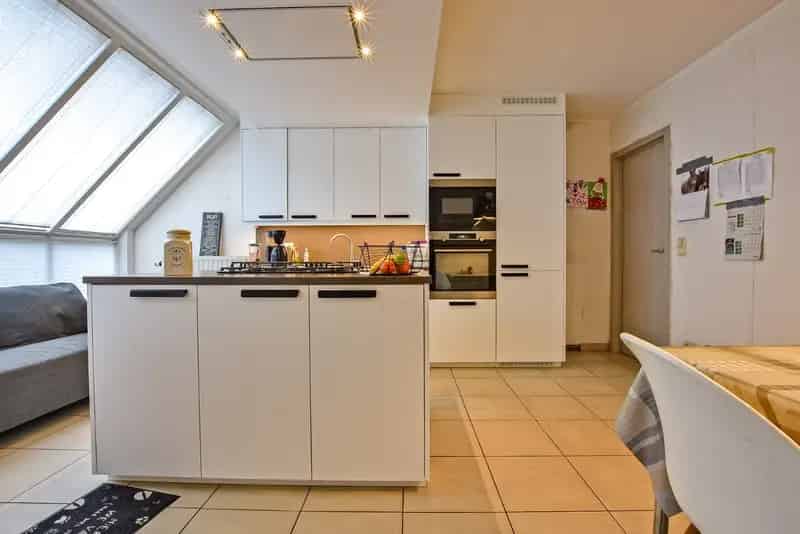 Prachtige alleenstaande villa met 4 slaapkamers op 599 m².