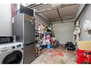 Huis te Koop Merksem 3 slaapkamers Tuin Garage Te renoveren