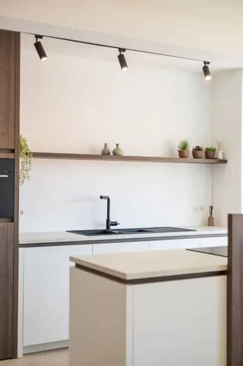 Gerenoveerd 2 Slaapkamer Appartement Oostende Centrum Te Koop