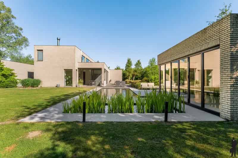 Luxueuze Villa te Koop Doodlopende Straat