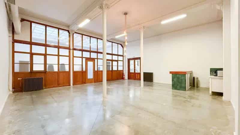 authentieke showroom - atelier op top locatie op Eilandje