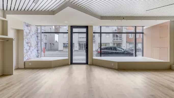 Handelspand te huur in Stationsstraat 31, Loppem - Dewaele