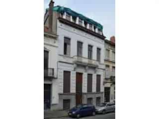 Huis te Koop Schaarbeek Twee Opbrengstwoningen te Renoveren