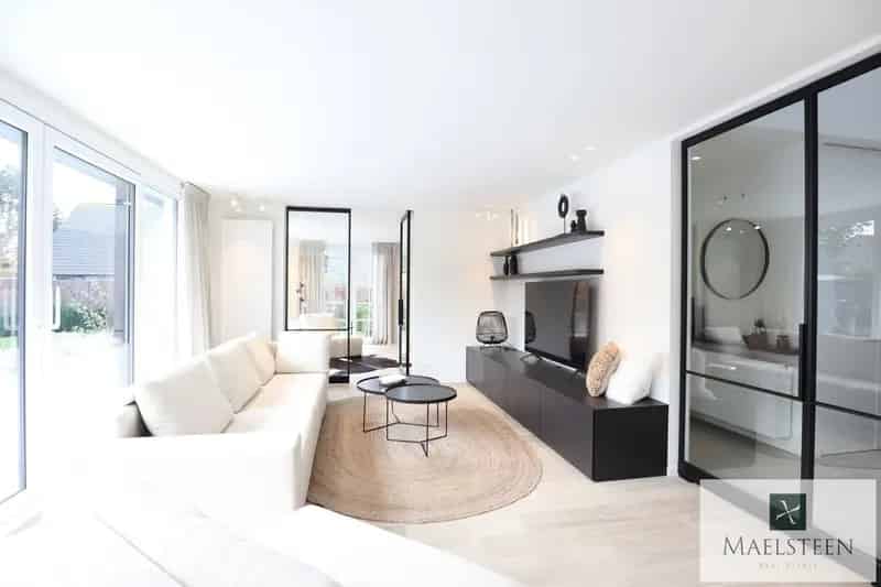 Gerenoveerde alleenstaande villa, rustig gelegen te Knokke