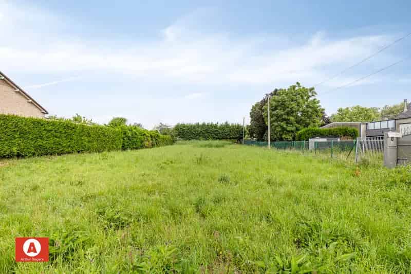 Landelijk gelegen bouwgrond voor open bebouwing (12a 42ca)