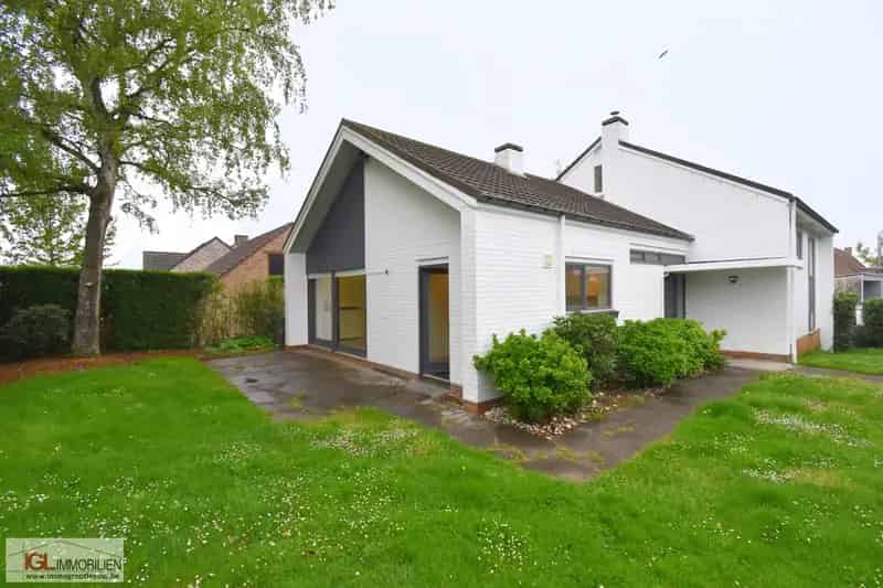 Huis te huur Zonneweelde 3 slaapkamers garage tuin