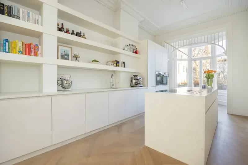 ANTWERPEN ZURENBORG - Subliem gerenoveerde herenwoning
