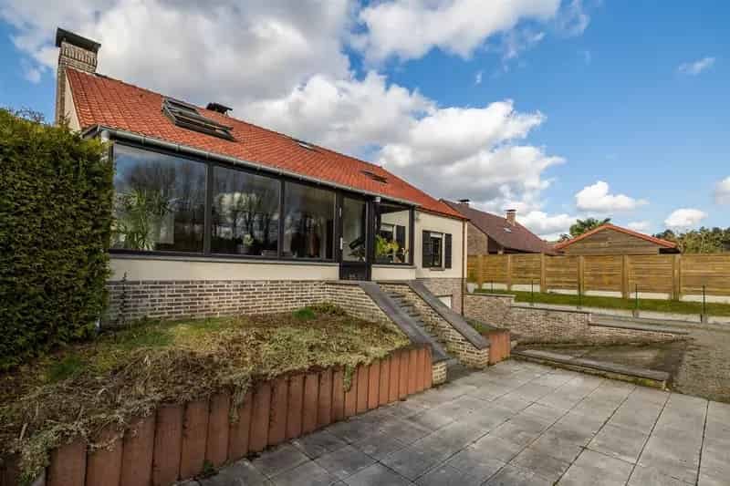 landelijk, label D, temlidden van agrarisch gebied