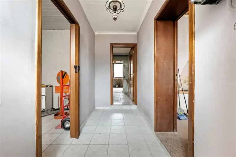 TE RENOVEREN WONING IN HET CENTRUM VAN ZOUTLEEUW