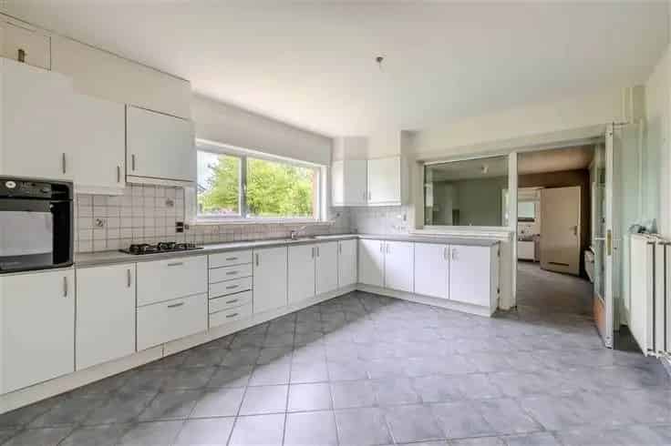 Huis Te Koop Geel 13723m2 Te Moderniseren
