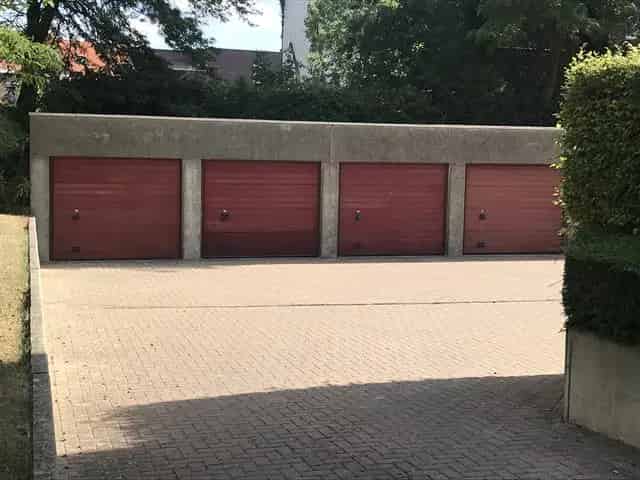 Garage te koop
